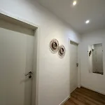 דירה Le 2 - Tres Beau T3 1er Etage Confort, Neuf, Centre - Stationnement Gratuit מולהאוס
