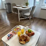 Le 2 - Tres Beau T3 1er Etage Confort, Neuf, Centre - Stationnement Gratuit Daire *