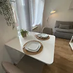 Le 2 - Tres Beau T3 1er Etage Confort, Neuf, Centre - Stationnement Gratuit Daire *