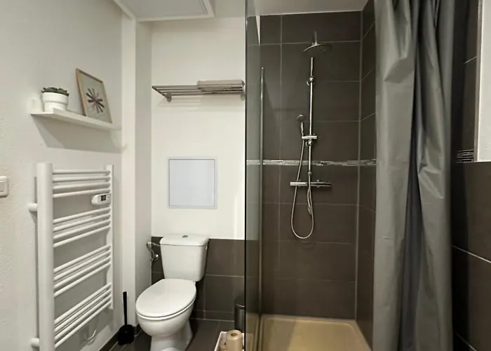 Le 2 - Tres Beau T3 1er Etage Confort, Neuf, Centre - Stationnement Gratuit * Mülhausen